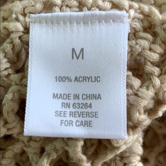 Sweater - Picture 4 of 4